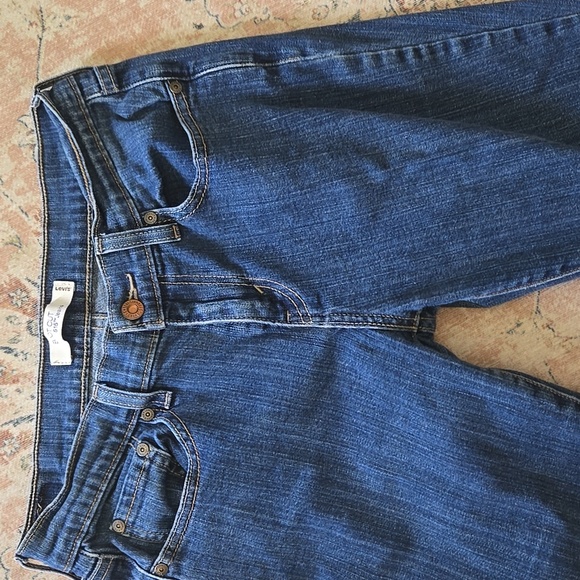 Levi's 515 Bootcut Dark Blue Jeans Classic 5 Pocket Style Stretch Size 4M EUC - Picture 2 of 9